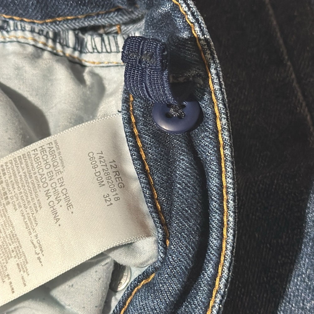Levi’s - Picture 3 of 11